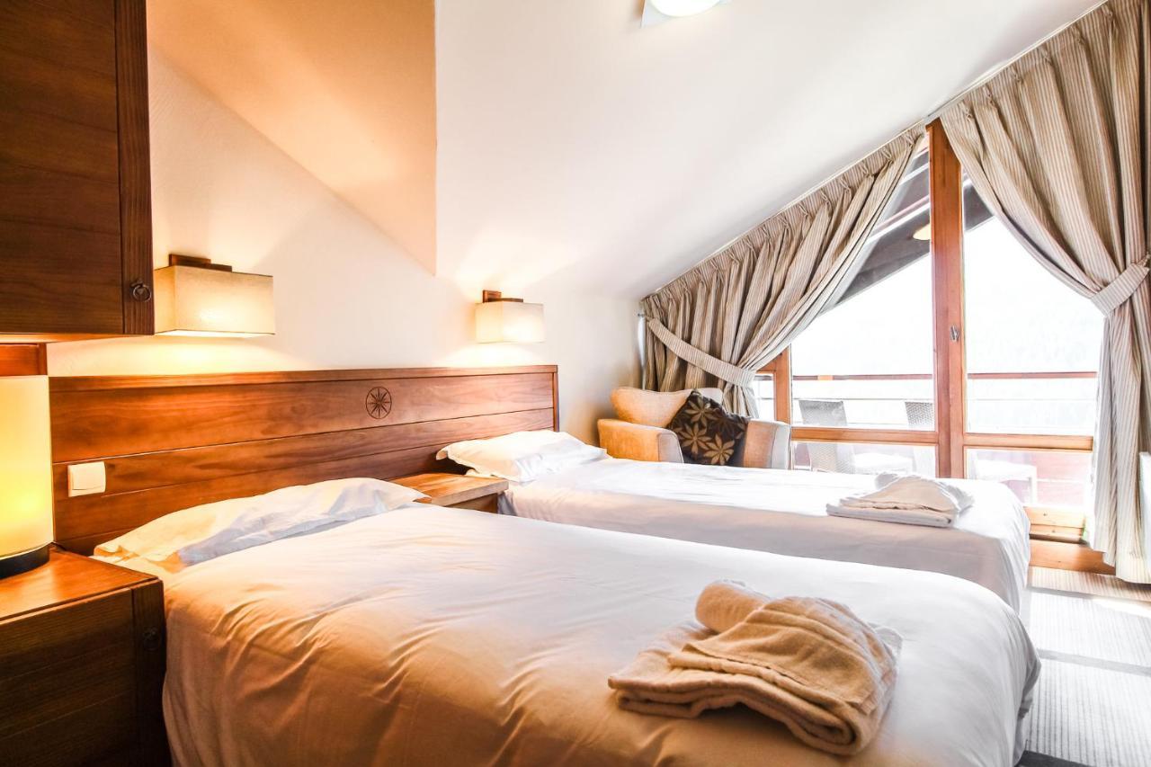 Exceptional 3 Bed Penthouse With Fireplace And Stunning Views Flaine Exterior foto